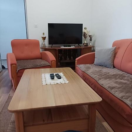 Apartman Meka SJJ Exteriör bild