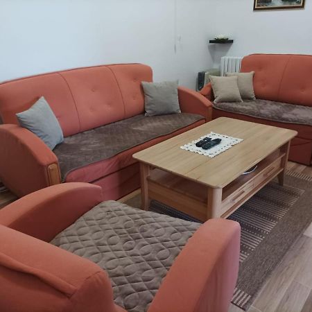 Apartman Meka SJJ Exteriör bild