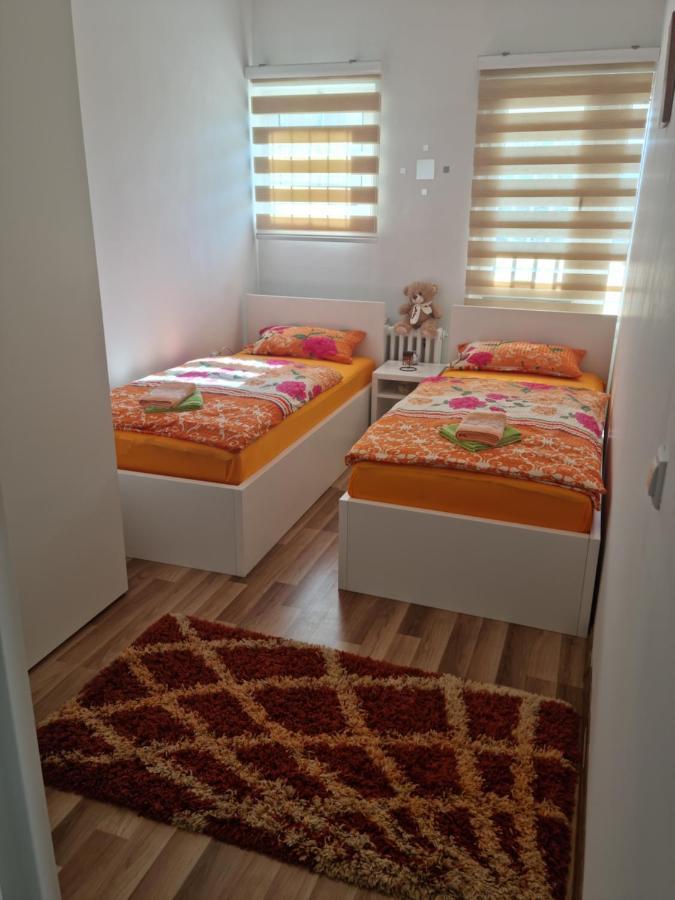 Apartman Meka SJJ Exteriör bild
